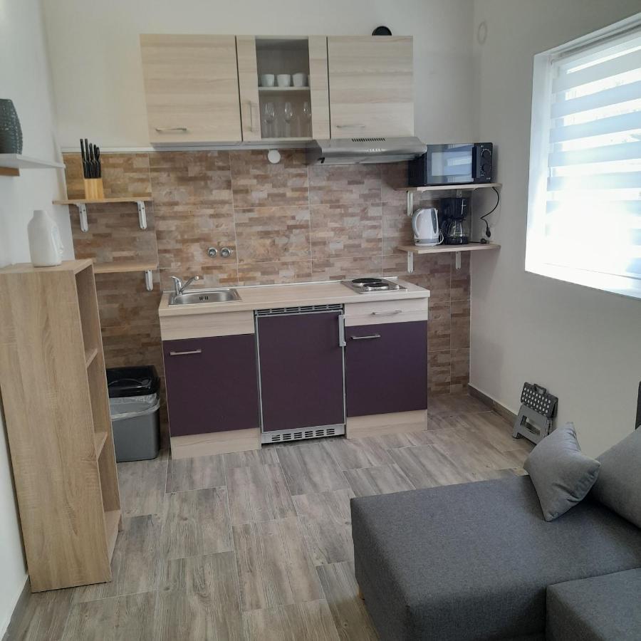 Apartments Kekec 乌马格 外观 照片